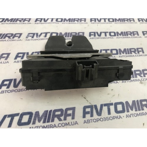 Замок крышки багажника Ford Mondeo 4 HB 2007-2014 3M51R442A66AR